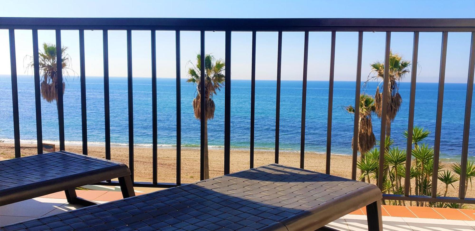 Sea Front House Micaela G Apartamento *